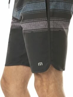 TravisMathew Men's Confetti King Golf Shorts For Men Black -TravisMathew Sales Store unnamed file 507