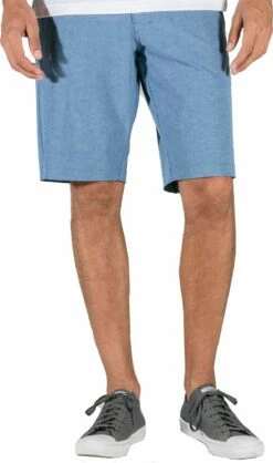 TravisMathew Men's Beck 10'' Golf Shorts For Men Blue