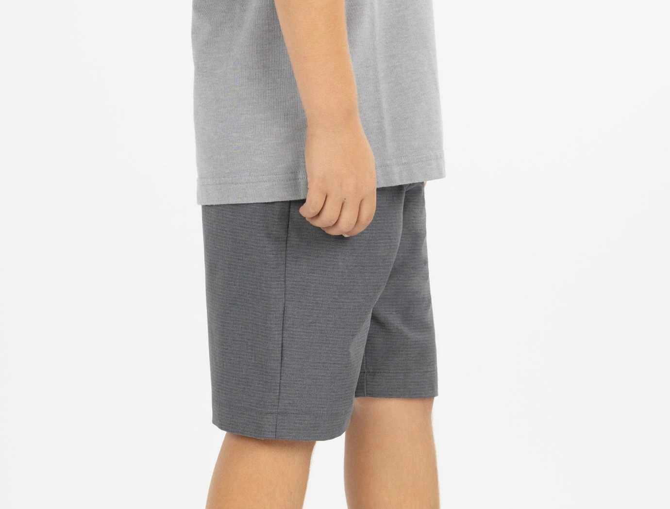 TravisMathew Boys' J Sand Harbor Golf Shorts For Boys' Heather Dark Grey 5 TravisMathew Boys' J Sand Harbor Golf Shorts For Boys' Heather Dark Grey - Image 3